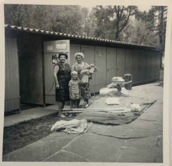 Der junge Firmengründer Guido Thaler mit Familie